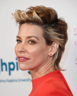 Evangeline Lilly Instagram - #red

@jhpiego @slevydirect @kevinmichaelericson @bridgetbragerhair @pircillapae