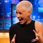 Evangeline Lilly Instagram – When does having fun become having TOO MUCH fun???? 🤔🫣

@thejonathanrossshowofficial 
Tune in tonight!