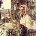 Evangeline Lilly Instagram – I am at a place in my life where I just want to be of service. I have spent too many years, as an actress, trying to get comfortable with allowing others to serve me. It never was a good fit and I am happy to throw off the charade. I want to be of service. I want to mentor young people, give others a leg up, offer a helping hand, be available for that sudden need and find myself in places where that is welcomed. I want to double down on my humanitarian work but more than that – I want to double down on my relationships. What about you? Where are you at? I feel like there are big shifts in the air and so many of us are reevaluating things. What are you feeling?
#service #elf #woodlandelf #tauriel