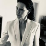 Evangeline Lilly Instagram - “Perhaps one of the most precious and powerful gifts we can give another person is to really listen to them, to listen with quiet, fascinated attention, with our whole being, fully present. This sounds simple, but if we are honest with ourselves, we do not often listen to each other so completely.   “Listening is a creative force. Something quite wonderful occurs when we are listened to fully. We expand, ideas come to life and grow, we remember who we are. Some speak of this force as a creative fountain within us that springs forth; others call it the inner spirit, intelligence, true self. Whatever this force is called, it shrivels up when we are not listened to and it thrives when we are.  “The way we listen can actually allow the other person to bring forth what is true and alive to them. Sometimes we have to do a lot of listening before the fountain is replenished. . . . Patience is required to listen to such a person long enough for them to get to their center point of tranquility and peace. The results of such listening are extraordinary. Some would call them miracles.  “Listening well takes time, skill, and a readiness to slow down, to let go of expectations, judgments, boredom, self-assertiveness, defensiveness. I’ve noticed that when people experience the depth of being listened to like this, they also begin to listen to others in the same way.” -Kay Lindahl, an author and founder of The Listening Center 📸s by @hairbyadir #listen #listening #listeningcenter #kaylindahl #thepoweroflistening