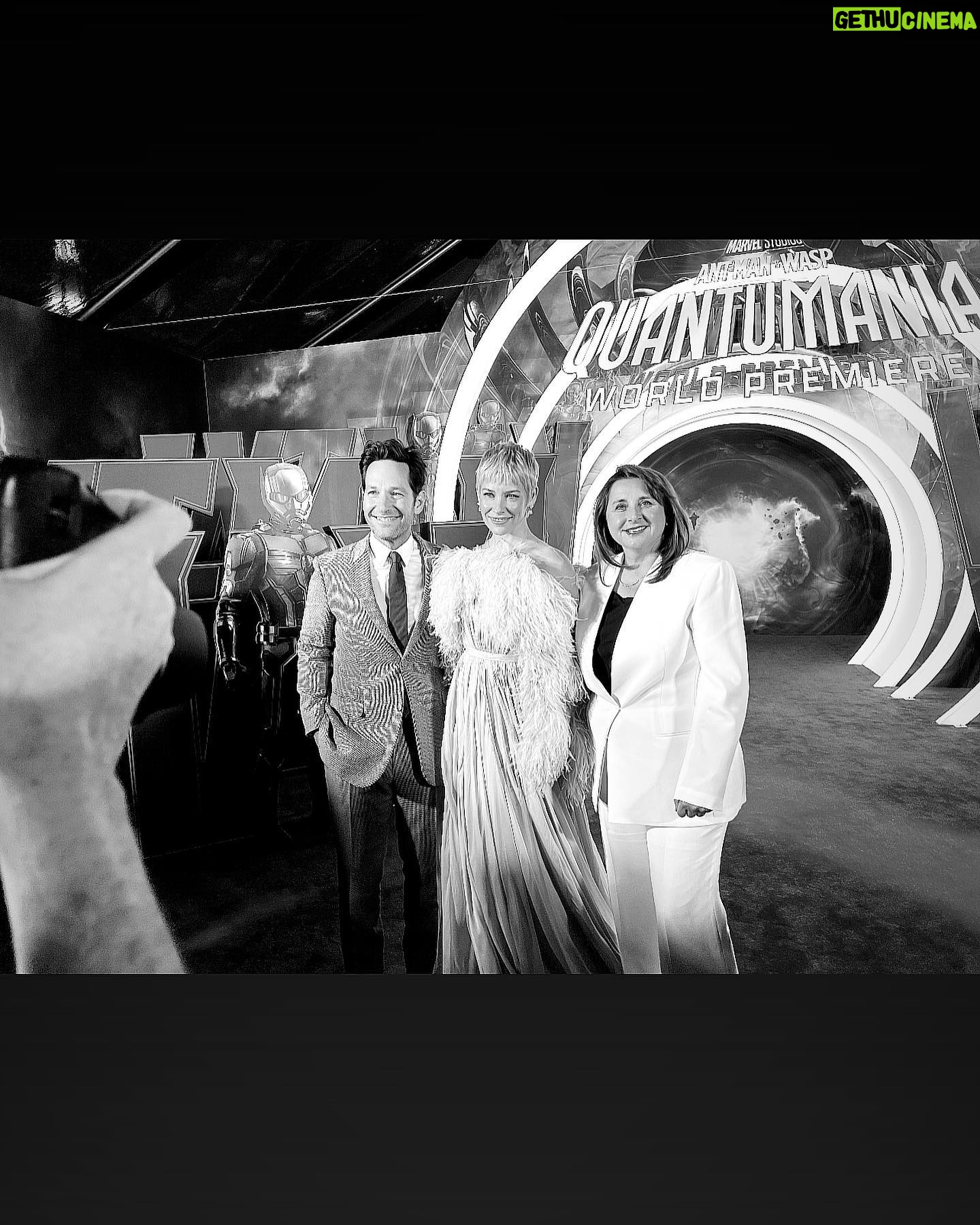 Evangeline Lilly Instagram - Thank you to everybody who turned up to make this event a spectacular success. You guys are who we do it for, and last night the payoff of experiencing all of your enthusiasm was so filling. Thank you, thank you, thank you for investing in our hard work, art and passion. 🙏🏼 #antmanandthewaspquantumania #premier @antmanofficial @marvel