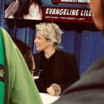 Evangeline Lilly Instagram – Thank you #rhodeislandcomiccon for a wonderful weekend. 🥰 The panel was a lovely wander through nearly twenty years of memories.

Thank you @rodrigo_bastos_didier for being the best signing buddy a gal could ask for and for creating the most spectacular illustrations to bring my stories to life.

Thank you @cyberaug for being my resident photographer 📸 and for always dragging @beanafred to see me 😉😉

Thank you to my beautiful fans @sammi_815 @char11ev @alexa.mathisen and Mama Andrea for spending my lunch break with me and for being willing to tell me a little about yourselves. That was really special for me. 

Thank you to all the fellow “talent” who kept me company in the green room and a special shout out to @sethgreen for always screaming “anarchy” every time someone knocked over the flimsy line barriers. 🤘🏻👩🏼‍🎤

Oh! And thank you to @lordvban for adding the fun #Avengers theme music to your post. I’m sure your face would have added to the image, not detracted 😉😉

#ricc #lost #hobbit #antmanandthewasp #marvel #realsteel #wasp #tauriel #kateausten #baileytallet #hopevandyne @whoisginaanyway @zay009 @cap_pham_america