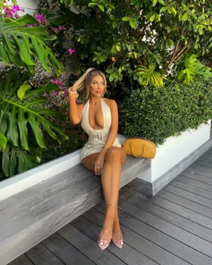 Eve Gale Instagram - winter sun 💛 @FashionNova