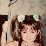 Evgenia Medvedeva Instagram - 24🤍 В этот раз я не делала никаких фотосессий. Этот год без лишнего и наносного. Я выросла и 24 года уже звучит солидно. Счастья здесь и оно всегда с нами и в наших руках. Я расту, меняюсь и это прекрасно🤍 влюблена в свой путь и жду, что мне жизнь подготовила в будущем. . Спасибо всем за поздравления!❤️ P.S. Листайте карусель :)