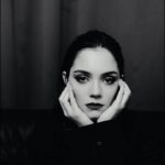 Evgenia Medvedeva Instagram – Организатор съемки @theigorpopov
Фотограф @anyabogod 
Стилист проекта @elvirayankovskaya_ 
Визажист @elena_sinyak
Стилист по волосам @alena__famina
Пленка @navrrotskaya
Видеограф @stanislavegorov

Партнеры @vintagedream_ru @kuba_atrium
