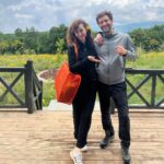 Evrim Doğan Instagram – Bir doğaya dönüş, şehri unutuş … @jefeoran @fatosmerturhan @kemal.urhan.can ve @yener__ozer ‘le kendini buluşun hikayesi 🔥⚡️🌳🏡 🩴