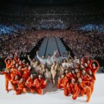 Ewa Farna Instagram - Nemam slov. DEKUJEME. Nezapomenu na to. 15 000 lidi. 2x. 🔥🔥🔥 #o2arena #podruhe #soldout