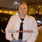 Ewa Farna Instagram – 🇨🇿😁😜 #jsemEwa