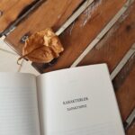 Eylül Tumbar Instagram - χαρακτήρες