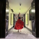 Ezgi Şenler Instagram - Başlıyoruz 🎅🏼🎄♥️😘 #2024