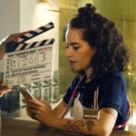 Ezgi Şenler Instagram - Merhaba Fatoş 🎨👩🏼‍🎤 ⭐️ Sen Yaşamaya Bak Yayında 🥳 @taffpics @netflixturkiye