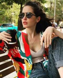 Ezgi Şenler Instagram -