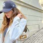 Ezgi Eyüboğlu Instagram –