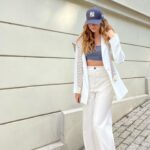 Ezgi Eyüboğlu Instagram –