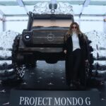 Ezgi Eyüboğlu Instagram - 💫 @mercedesbenzturkiye & @moncler #projectmondog #reklam @lappartistanbul