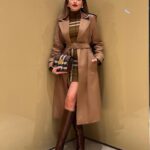 Ezgi Eyüboğlu Instagram – @burberry x @vogueturkiye 🤎 @lappartistanbul  #reklam