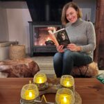 Fátima Lopes Instagram - Uma lareira, um bom livro e ótima companhia fazem um serão perfeito. 😊