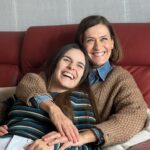 Fátima Lopes Instagram - A minha filhota celebra hoje 24 lindas primaveras. Vivo este dia com muita alegria e, ao mesmo tempo, emoção. Lembro-me de cada minuto do dia em que nasceu e invariavelmente conto à minha filha os pormenores do seu nascimento. Apesar de hoje ser uma mulher independente, continuamos as mesmas cúmplices de sempre. É tão bom poder abraçá-la e sentir que continua a ser um amor incondicional! 💓💓💓