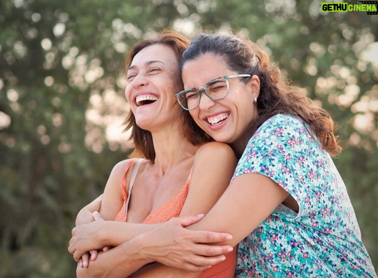 Fátima Lopes Instagram - Hoje é o dia de aniversário da minha Verónica! Conhecemo-nos há 18 anos, é uma das minhas melhores amigas e também uma das minhas filhas “adotivas”, por quem tenho um amor gigante. 💖 Muitos parabéns, minha querida! 🎉🎂