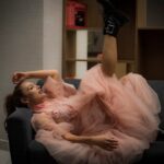 Fabiola Campomanes Instagram - Pretty Pink…….📸 @_kbocanegra