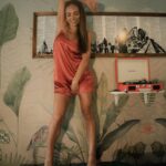 Fabiola Campomanes Instagram - There are always pieces of us hidden in a playlist . I love sharing music , so share some ……