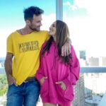 Fabiola Campomanes Instagram - No importa la distancia ni el tiempo , si no el reencuentro de la amistad verdadera. Eres un chingon !!!! @ezequiel.mts admiro tu tenacidad @hibananasjeans