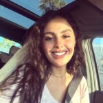 Fadwa Taleb Instagram - وااااااا كيدايرين ؟ لاباس عليكم ؟ 😃🙆🏻‍♀️❤️ تصويرة لآخرة هاديك هي شوفة لي كدير فيك لحمق قبل مايخبطك 😂🙂