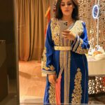 Fadwa Taleb Instagram - كيجيتكوم بالقفطان ؟ 🇲🇦🤭 💙💙💙💙 Caftan by @mouniabenhida 🤍