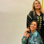 Fadwa Taleb Instagram - الملف الاخضر مزاااااال غيولي ازرق 😂😂😂 💖🤍 @majdoulineidrissi_officiel سلسلة (محبوبي) @jihaneelbahhar_pro @je_films_official