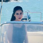 Fadwa Taleb Instagram - Yasmine 🎬🤍 LOVE STORY 💘 Sister @jihaneelbahhar_pro Prod @je_films_official #fadouataleb #summer #serie