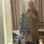Fadwa Taleb Instagram - شكرا شفشاون شكرا الجوهرة الزرقاء 💙💙 شكرا فرقتي لغزالة (ايموراجي ) ❤️ شكرا جمهوري لعزيز على حبكم ليا كتعطيوني بزاف ديال الطاقة لي انا محتاجة ليها شكرا ليكوم من القلب 🤍🩸 @humourajiofficiel @taliss1 @karimaoulhous @said_et_wadie @grand_m_officiel_