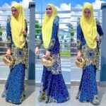 Faezah Elai Instagram – Maini nk pi kenduri sat pakai baju kurung from @mawarcotton 
Bulan ni ramai org nk menikah,klu ampa tk tau nk pakai baju apa,pi tgk kt @mawarcotton cun2 design depa.. yg penting harga dia sgt sesuai utk kita yg rakyat marhean ni.. 
Cun dak maini pakai?
.
#mawarcotton #ootd #ootdfaezahelai #faezahelaiootd #bajukurung #hijab #hijabi #hijabers #hijabfashion #muslimah #faezahelai #lovelovelove #feelingblesses #alhamdulillah