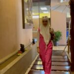 Faezah Elai Instagram – Jom belanja ibu sempena hari ibu. 

*Hi Tea*
Sempena Hari Ibu 12 Mei 2024 ni, Hotel Royale Chulan Kuala Lumpur buat promosi Buffet Hi Tea 2 1. Khas untuk korang yang nak belanja mak korang makan sedap sedap. Just bayar untuk 2 adult je, and mak korang akan makan free. Promo ni dari 6 May sampai 12 May je.
Nak tahu semua promosi tgk je sini @royalechulankualalumpur 
Book Hi Tea :  60 19-325 4718 (Warisan Cafe Royale Chulan Kuala Lumpur 
Book Spa : 019 288 8951 (Telaga Bunga Spa Royale Chulan Kuala Lumpur)
Book Salon : 011 5753 1637 (The Beauty Chamber Royale Chulan Kuala Lumpur) 

Instagram dan facebook : @royalechulankualalumpur  Tiktok : @royalechulankl

#mothersday #mothersdaytreats #royalchulankualalumpur #feelingblessed #alhamdulillah