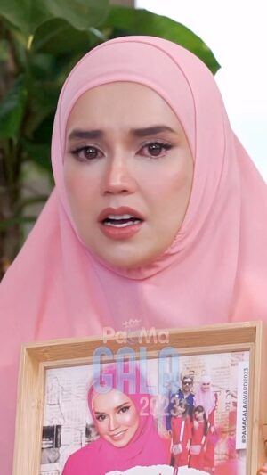 Faezah Elai Instagram - Aaarrghhh!! I hate being emotional… but this time @majalahpama ni really makes me want to cry.. so I keep it here for my memories.. 
P/S : I decided to post at this hour so tkdak org perasan posting sentimental ni.. buruk pulak cheq nangis hahahhahaha 🤣😂
Thank you @majalahpama for choosing me..
Jazakallah Khair..
Salam Maal Hijrah everyone..
.
#pamagalaaward2023 #faezahelai #feelingblessed #alhamdulillah #faezahelai