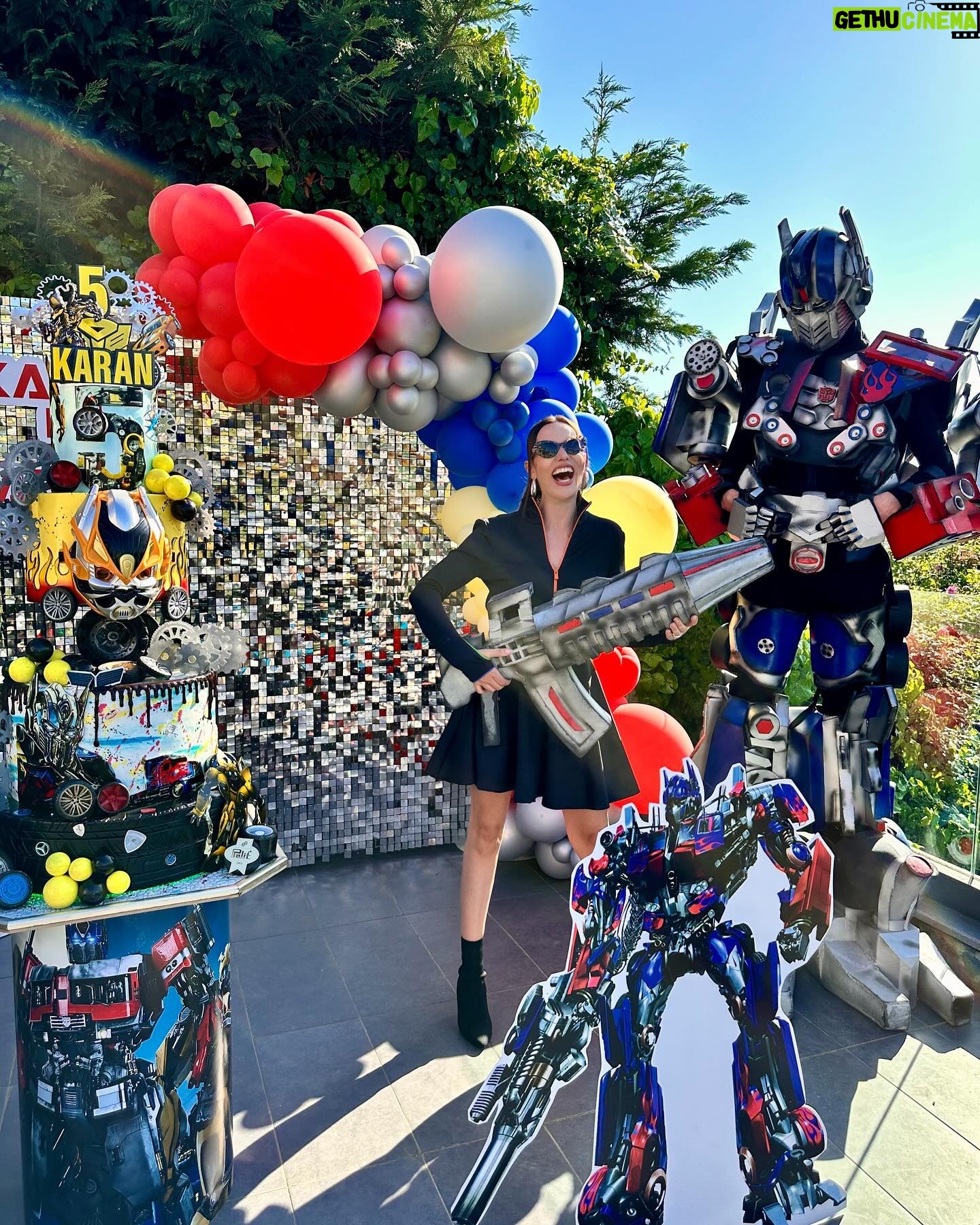 Fahriye Evcen Instagram - My Love turned 5β£οΈ π¦Ύπ @karanozcivit #13.04.2019 π