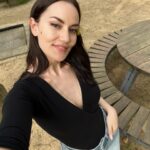 Fahriye Evcen Instagram - 🌼