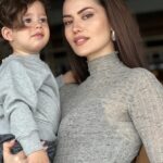 Fahriye Evcen Instagram - My all.. 💙🪬