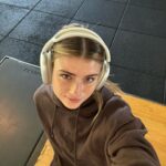 Faith Ordway Instagram - do u like fitness