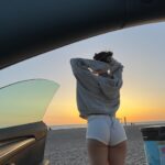Faith Ordway Instagram - ☀️🫐