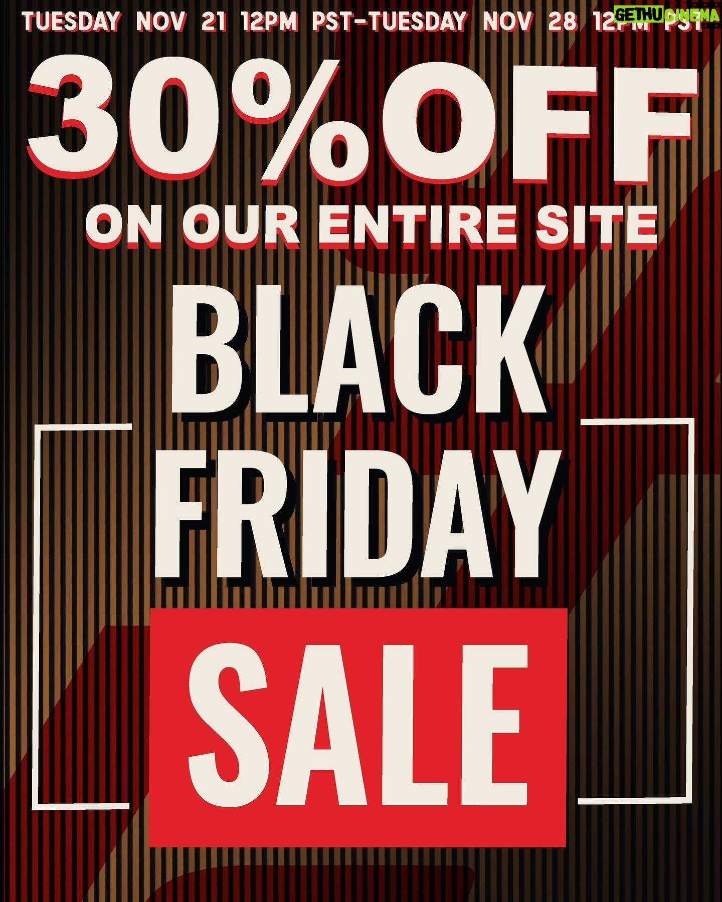 Faith Ordway Instagram - the black friday drop is so good @youngla