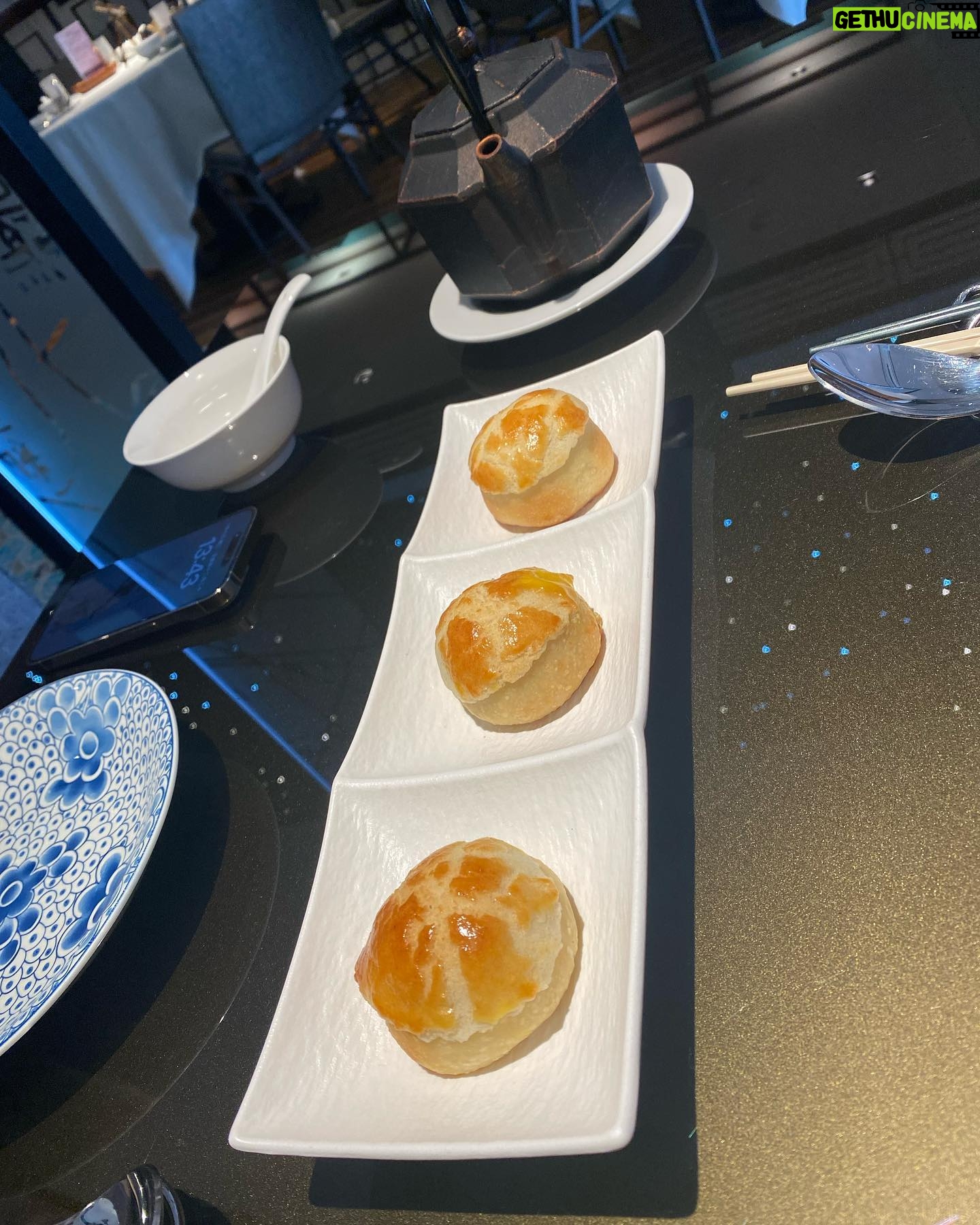 Fala Chen Instagram - ART ON THE TABLE😋 #hongkong #dimsum #foodporn