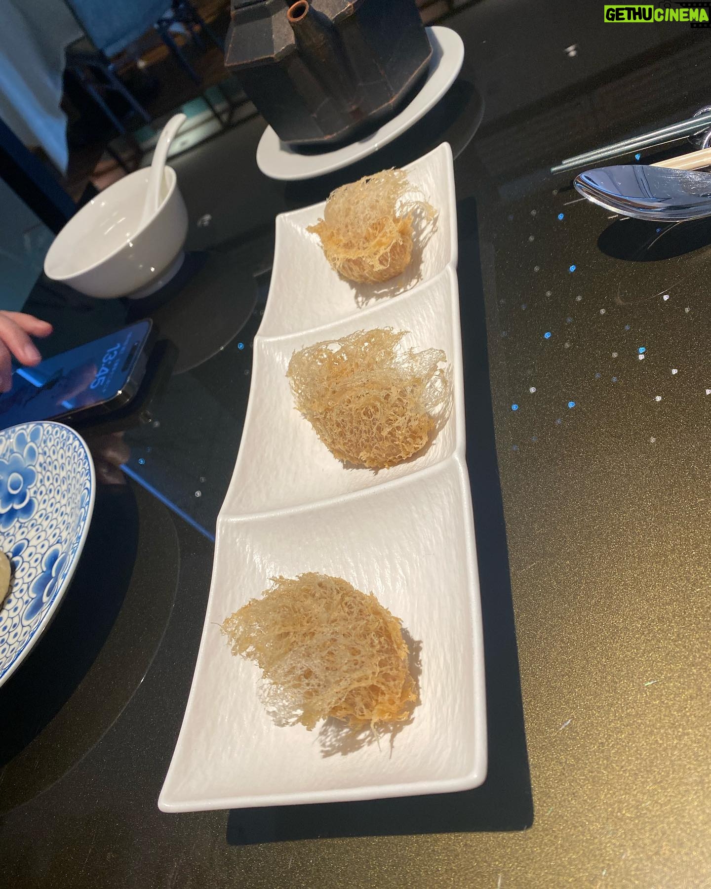 Fala Chen Instagram - ART ON THE TABLE😋 #hongkong #dimsum #foodporn
