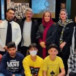 Fariba Kowsari Instagram - 🎬 (ظرفیت بسیار محدود) دوره جدید بازیگری کودک و نوجوان آموزشگاه آزاد سینمایی “نقطه عطف سينما تئاتر” برگزار می کند: سه دوره مقدماتی ؛ میانی و پیشرفته با آزمون تعیین سطح . مدرس: فریبا کوثری . مجری برگزاری جلسات: اشکان درویشی . با مجوز رسمی از وزارت فرهنگ و‌ارشاد اسلامی(شماره پروانه فعالیت: ۱۵۳/۹۹/۲۱۰۸۴۵) . ارائه گواهینامه معتبر از وزارت فرهنگ‌ و ارشاد اسلامی به هنرجویان بعد از پایان هر دوره . تمام دوره ها و کارگاه های آموزشگاه با رعایت کامل پروتکل های بهداشتی برگزار می گردد. . لطفا براى كسب اطلاعات بيشتر از شرايط ثبت نام و نحوه برگزاری کلاسها و دوره های آموزشگاه با شماره موبايل آموزشگاه تماس گرفته و یا به برنامه واتساپ پيامك ارسال كنيد. ٠٩٢١٨٤٠٦٠٣٩📱 ————————————————— ‏@noghtehatf.cinematheater @faribakousari @ashkan.darvishi @mehdimaghsoud.official @asiyehasadzadeh.official ‏#academy_noghtehatf #آموزشگاه_نقطه_عطف #موسسه_نقطه_عطف_سینما_تئاتر #بازیگری_کودک_نوجوان #بازیگری_مقدماتی