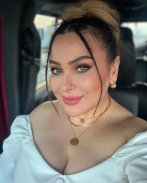 Farrah Yousef Instagram - Hi .. 📸✨