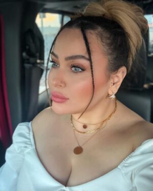 Farrah Yousef Instagram - Hi .. 📸✨