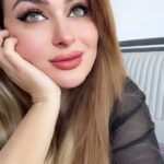 Farrah Yousef Instagram - بدك تعرف لما بشوفك انا شو بحس ؟ 😍✨ #وبطير #انا_وبس #زياد_برجي #اليسا #فرح_يوسف
