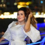 Farrah Yousef Instagram - 📸✨ @asem_sarakbi 👗 @aliasaad.official