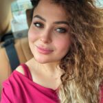 Farrah Yousef Instagram - #goodmorning ياحلوين😘 انشالله يكون نهاركن حلو و مليان محبة وطاقة ايجابية😍✨ #goodvibes