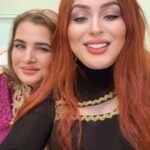Farrah Yousef Instagram - كل عام وكل أمهات العالم بألف خير وصحة وسعادة🙏🏻💖✨ والموجودين عند ربنا الله يرحمهن ويحسن إليهن ويخليلهن ولادهم و احبابهم 🤲🏻✨ #عيدالام #عيد_الأم