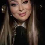 Farrah Yousef Instagram - انا مطروبة من مبارح😍😂 تعو نكمّل يومنا #طرب 💃🏼💃🏼 #وصفولي_الصبر #دارت_الأيام #أم_كلثوم #فرح_يوسف